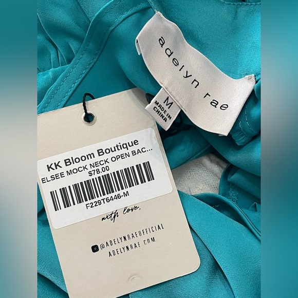 Adelyn Rae Blue Crop Blouse with Mandarin Collar NWT Medium‎ - Picture 4 of 5